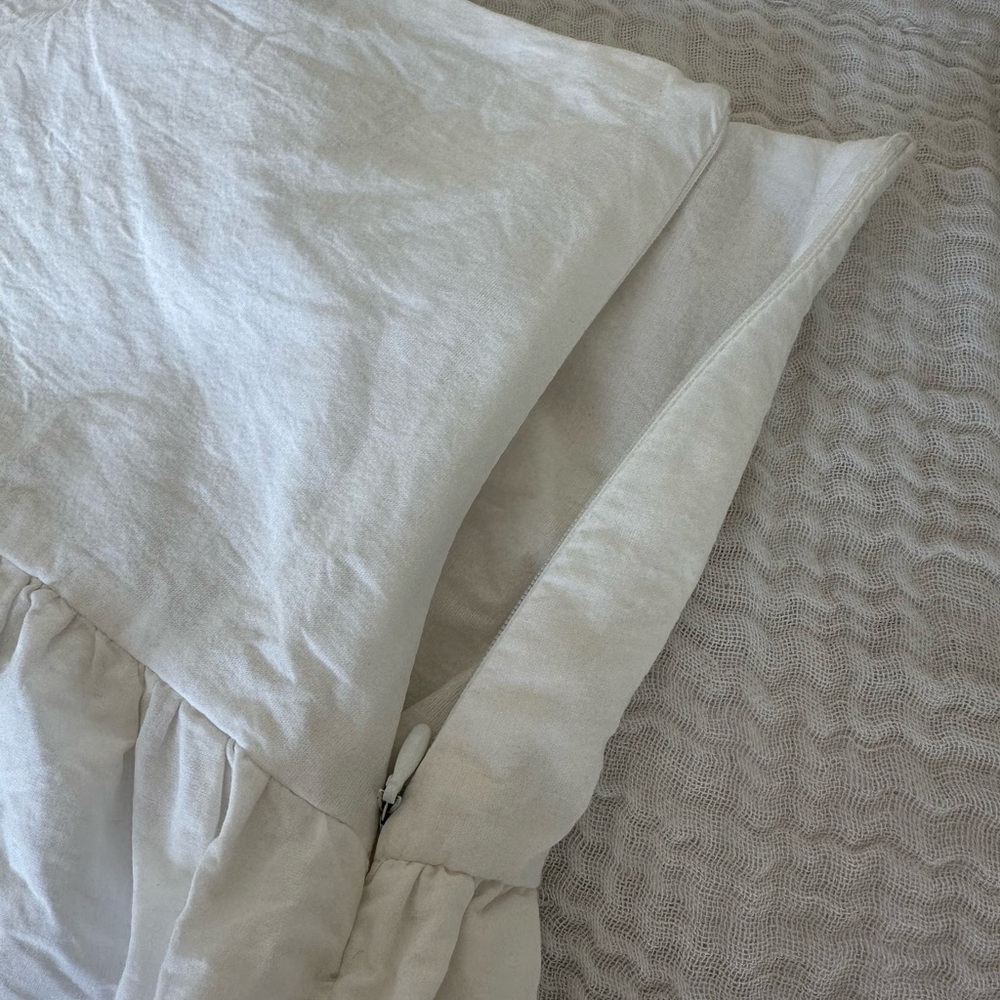 ZARA RUFFLE MINI SKIRT - Picture 5 of 5